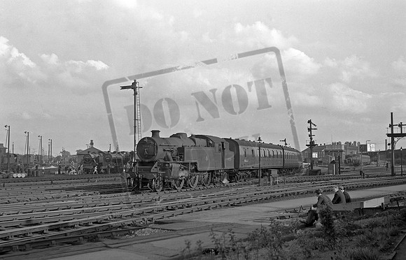 42228 1950s Derby London Road Junction