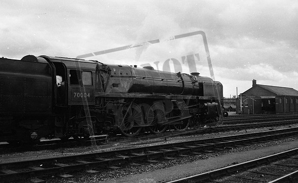 70004 1966-08-14 Westbury-ROneg-1704-242