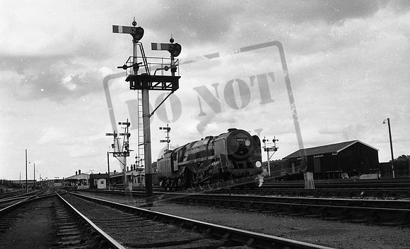 70004 1966-08-14 Westbury-ROneg-1704-244
