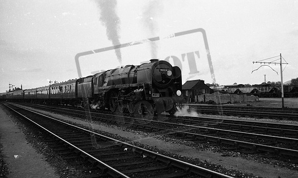 70004 1966-08-14 Westbury-ROneg-1704-259