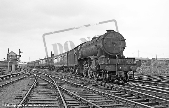 60868 1964-06-13 Darlington