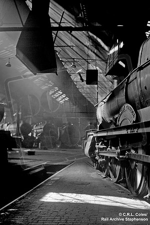 6846 1949 Old Oak Common roundhouse