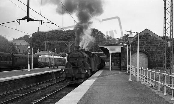 67623 1960c Milngavie