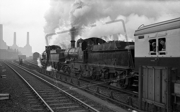9011 9023 1954-04-25 Battersea