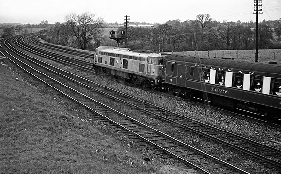 D0280 1962-05-21 near Hatfield