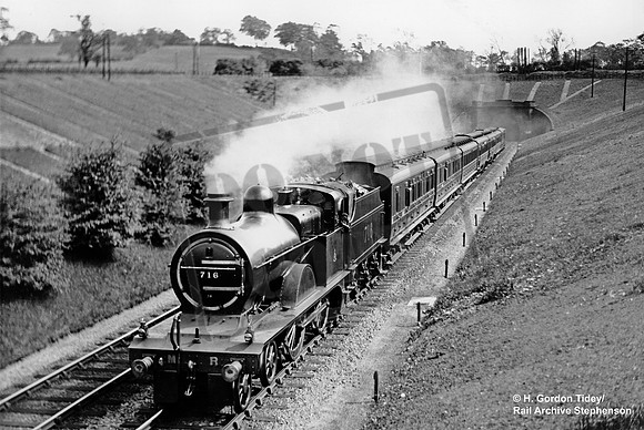 716 1910s Elstree