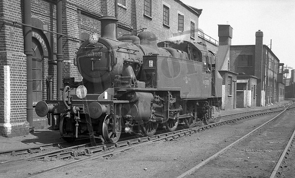 41300 1960-06-20 Bricklayers Arms