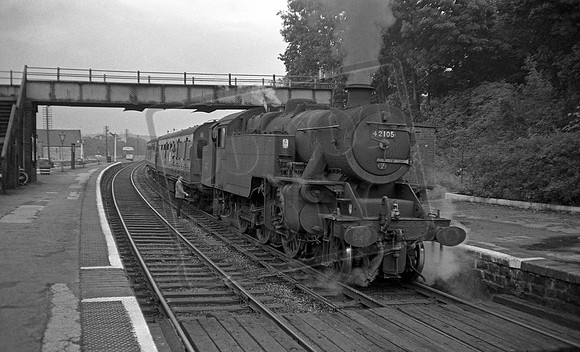 42105 1965-11 Wennington Junction