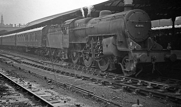 42895 1960s Leeds City North