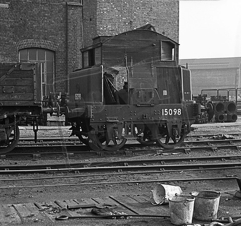 15098 1956-10-06 Stratford