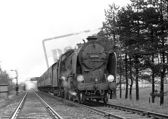 30911 1962-11-24 nr Reigate
