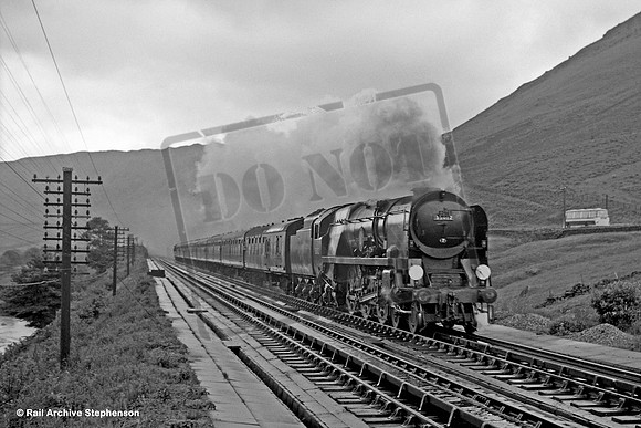 35012 1964-06-12 Dillicar water troughs