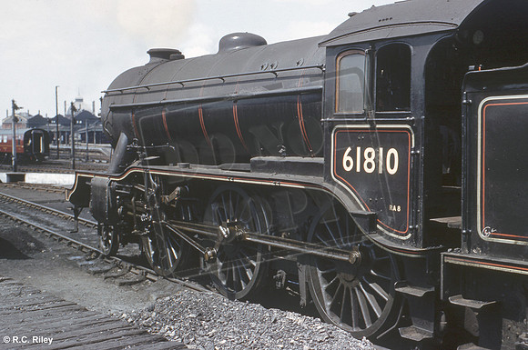 61810 1960-05-31 Norwich shed