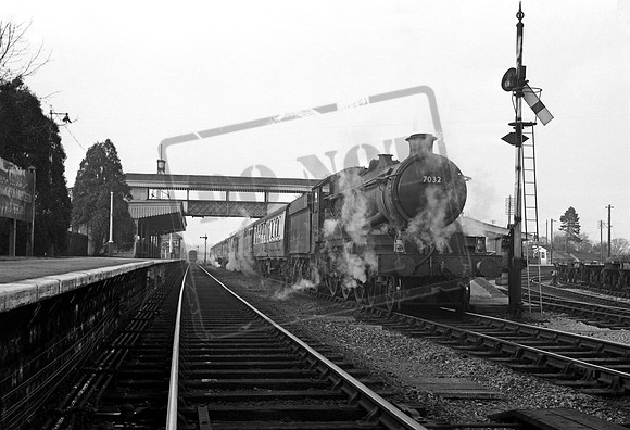 7032 1963-03-23 Kemble