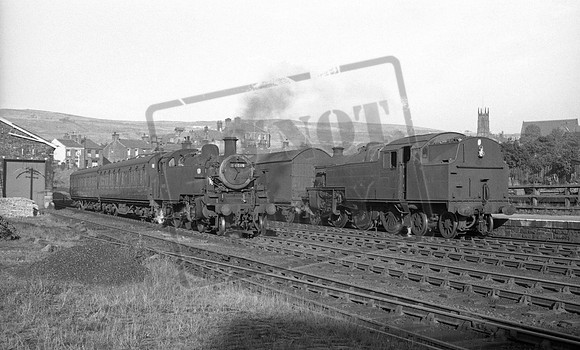 42426 1965 Horwich