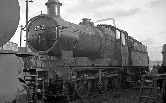 2257 1962 where is it Leamington Shed?