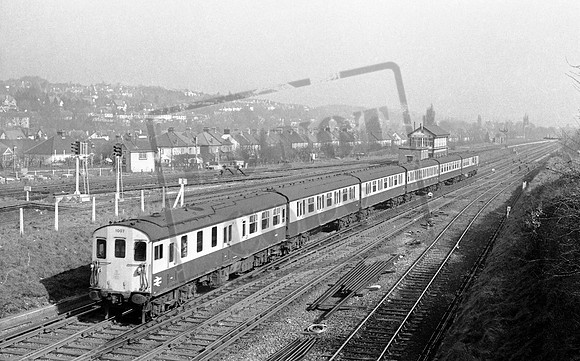DEMU 1007 1969c Coulsdon North, Purley