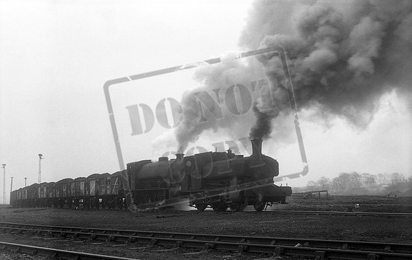 Nos 8 and 17 1968-06-17 Polkemmet