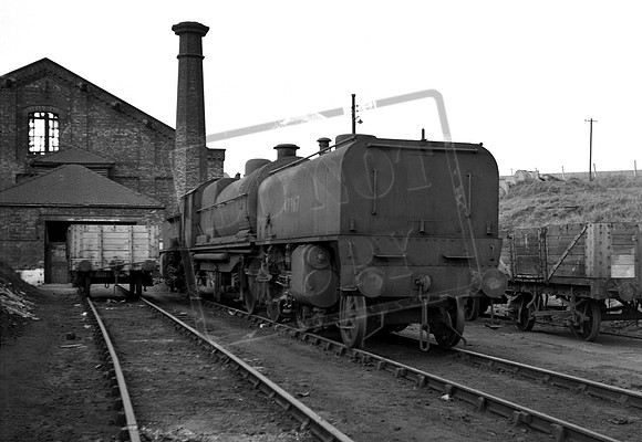 47967 1950s Hasland