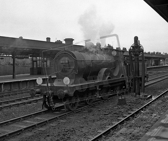 31075 1956-07-05 Tonbridge