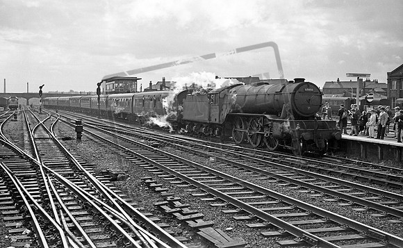 60893 1962-09-08 Doncaster