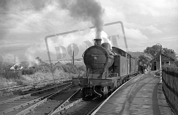 69875 1957-04 West Auckland
