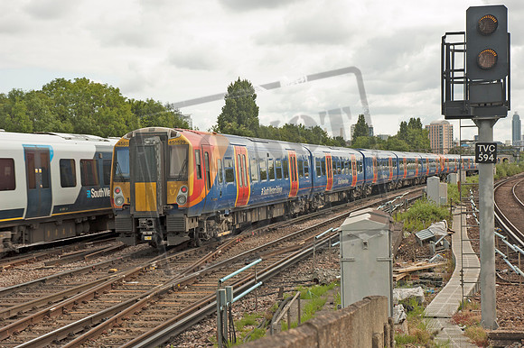 458529 2025-06-16 Clapham Junction
