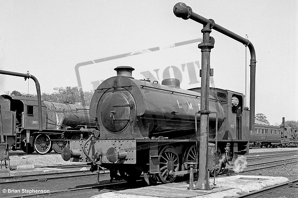 WD 195 1966-04-30 Longmoor