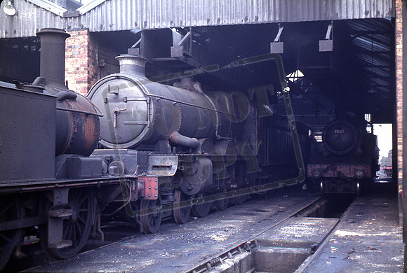 7033 1963-04-07 Oswestry