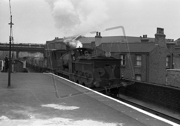31048 1959-05-25 Loughborough Junction near Brixton