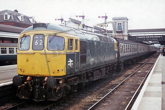 33029 1974 Exeter