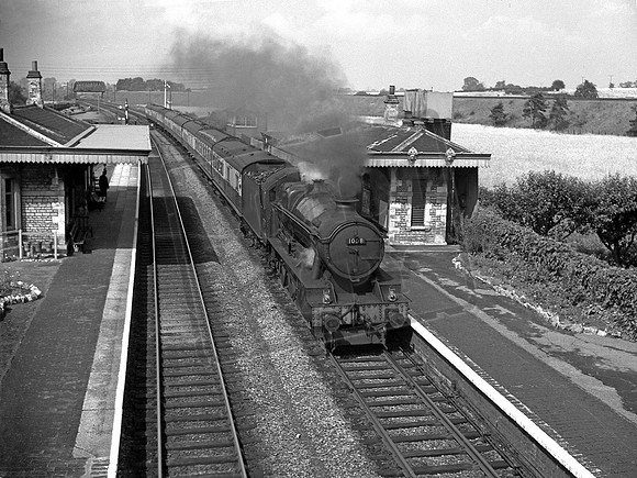 1008 1950s Aynho