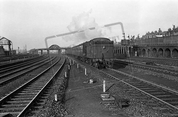 69645 1950s Harringay West