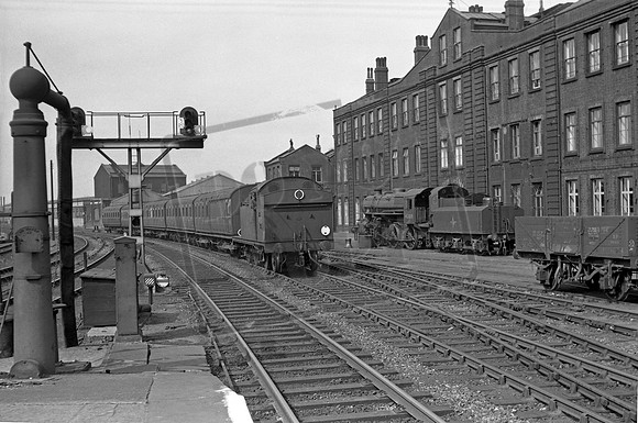 69721 1958 Stratford