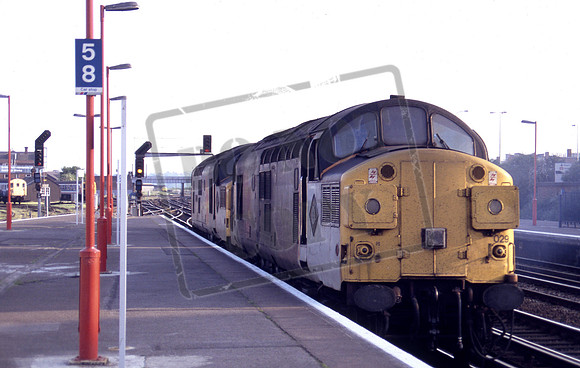 37029 1992-05-16 Eastleigh