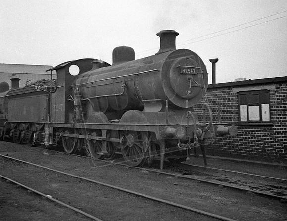 32547 1950s Bricklayers Arms