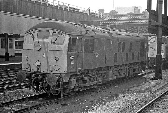 5021 1971c Manchester Victoria