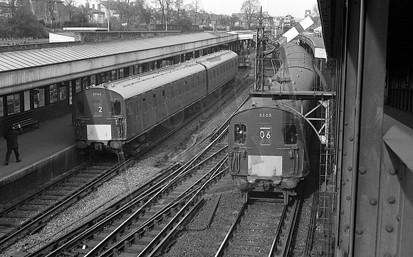 EMU 5644 5305 1960s West Croydon