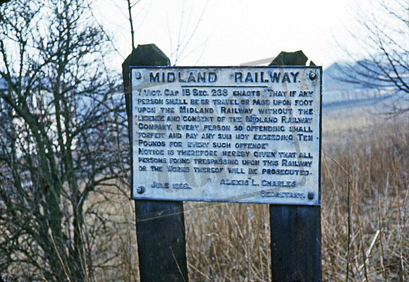 Sign 1965-01-01 Colne North