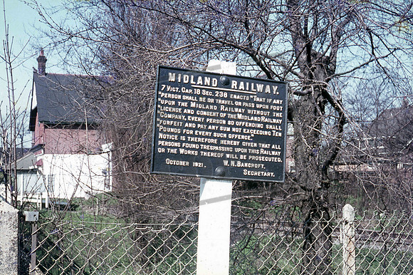 Sign 1971-04-17 Where