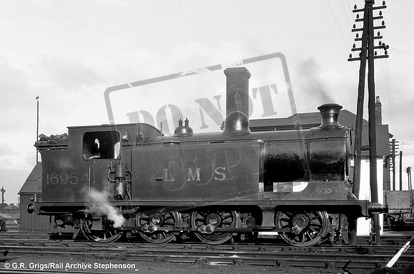 16954 1932-07 Dundee