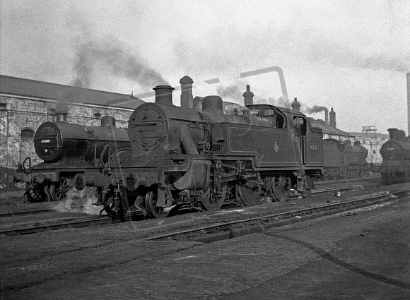 40067 40588 1957-02-28 Trafford Park