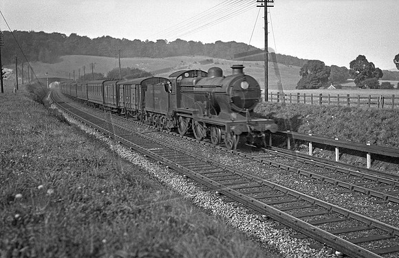 SR 1757 1935c South of Polhill Tunnel