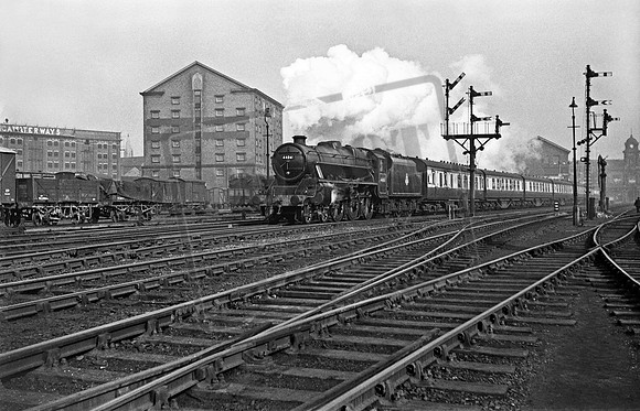 44861 1956-03-08 Nottingham Midland