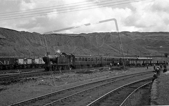 6643 1965-07-31 Dowlais Cae Harris