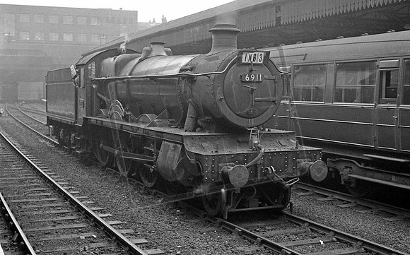 6911 1964-07-18 Nottingham Victoria