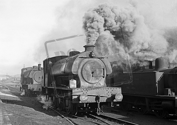 Nos 19, 18 & 15 1970-02-20 Methil