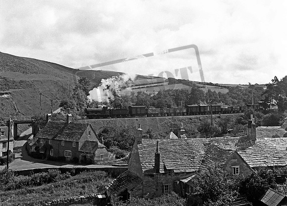 30695 1957-08 Corfe Castle
