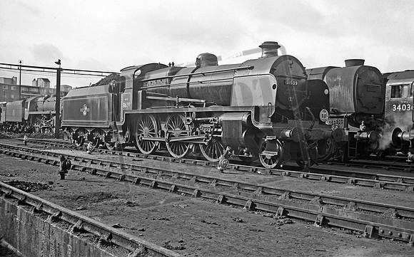 31639 1950s Nine Elms
