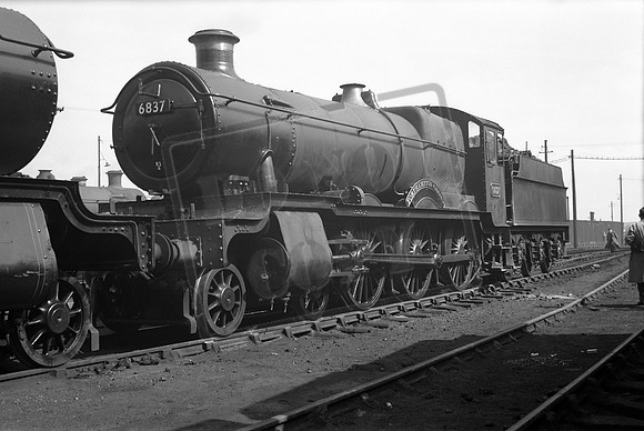 6837 1950s Swindon Shed